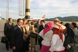 O Presidente do Governo Regional na chegada a Florianópolis