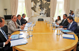 Reunião que o presidente do Governo Regional participou com o Primeiro-Ministro, Pedro Passos Coe...