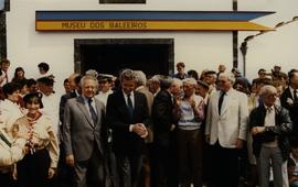 O Presidente da República, Mário Soares em visita ao Museu dos Baleeiros