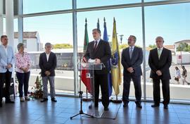 O Presidente do Governo presidiu à cerimónia de inauguração do Terminal de Camionagem de Vila Fra...