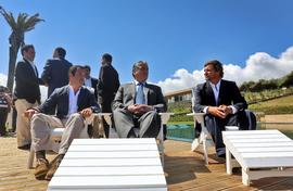 O Presidente do Governo Regional e os empresários do resort, Rodrigo Herédia e João Reis