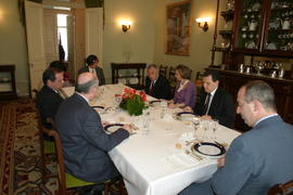 Sala no Palácio da Conceição onde decorreu o almoço oferecido pelo presidente do Governo ao Congr...