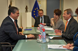 O Presidente do Governo dos Açores, em Bruxelas, reunido com o Comissário Europeu para a Política...