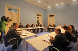 O presidente do Governo Regional participou na reunião, com Comissão de Política Geral da Assembl...