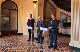 Declarações do  Presidente do Governo Regional e do Embaixador dos Países Baixos, Henk Soeters, a...