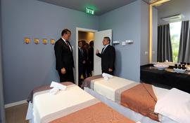 O Presidente do Governo Regional visita as instalações e serviços, que o Hotel o Pestana Bahia Pr...
