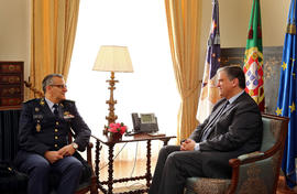 O Comandante-Geral da Guarda Nacional Republicana em audiência, com o presidente do Governo Regional