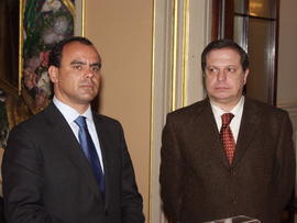 Presidente do Governo Regional, Carlos César e o Ministro da Presidência, Nuno Morais Sarmento, n...