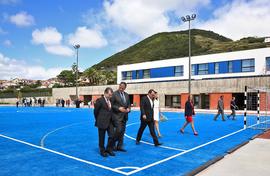 O Presidente do Governo Regional visita o campo de jogos exterior da Escola Básica e Secundária d...