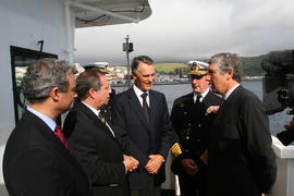 O presidente da República, Aníbal Cavaco Silva, e o Presidente do Governo Regional, Carlos César,...