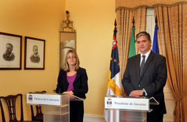 O presidente do Governo Regional e a Embaixadora do Reino Unido em Portugal, em declarações aos ó...