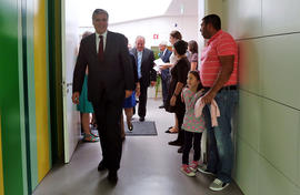 Chegada do Presidente do Governo Regional, Vasco Cordeiro, à Creche da Casa do Povo da Maia