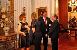 O presidente do Governo Regional e sua esposa, recebem o casal Carlos César e Luísa César, para r...